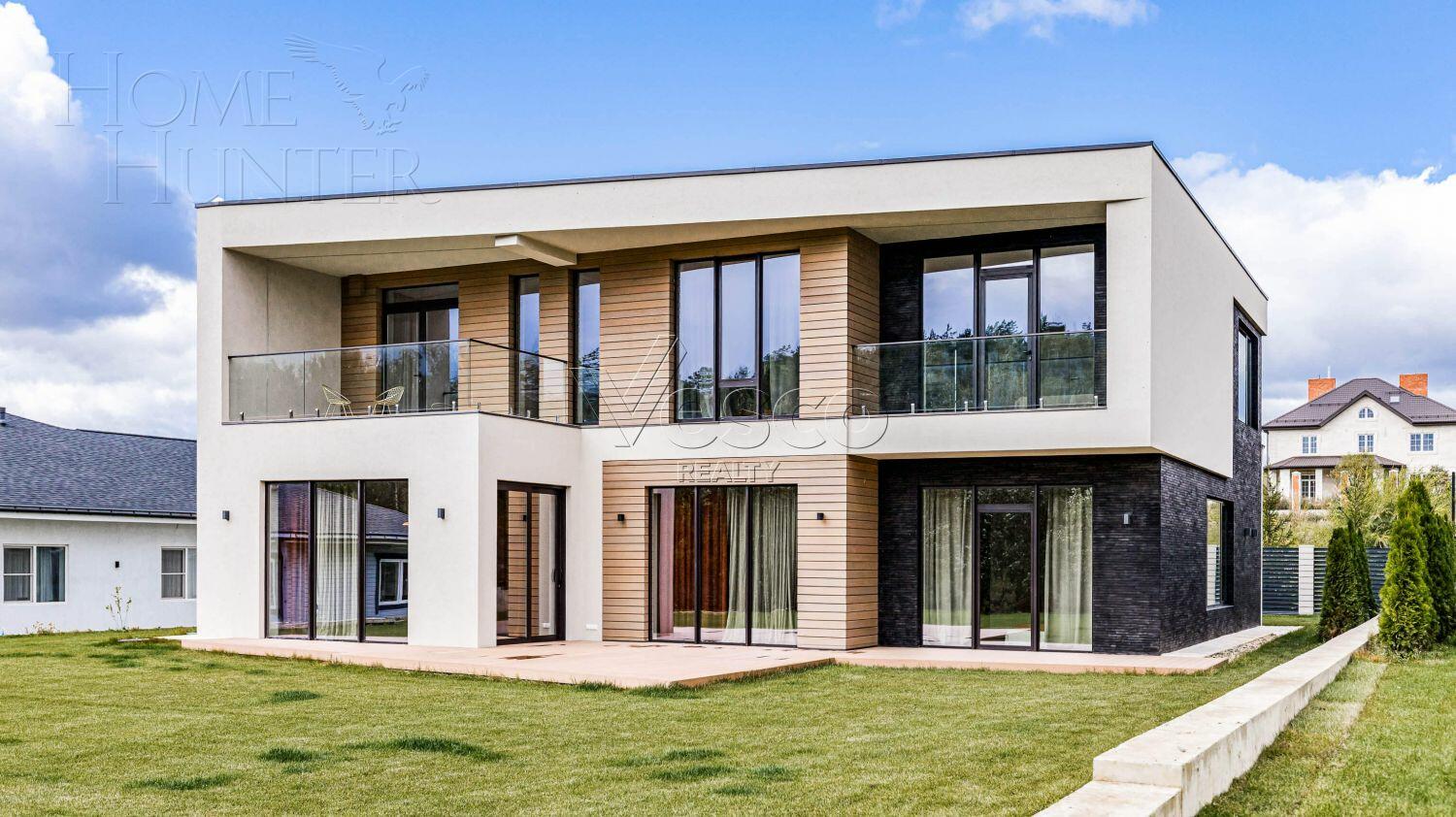 2-этажный коттедж 385 м² с отделкой