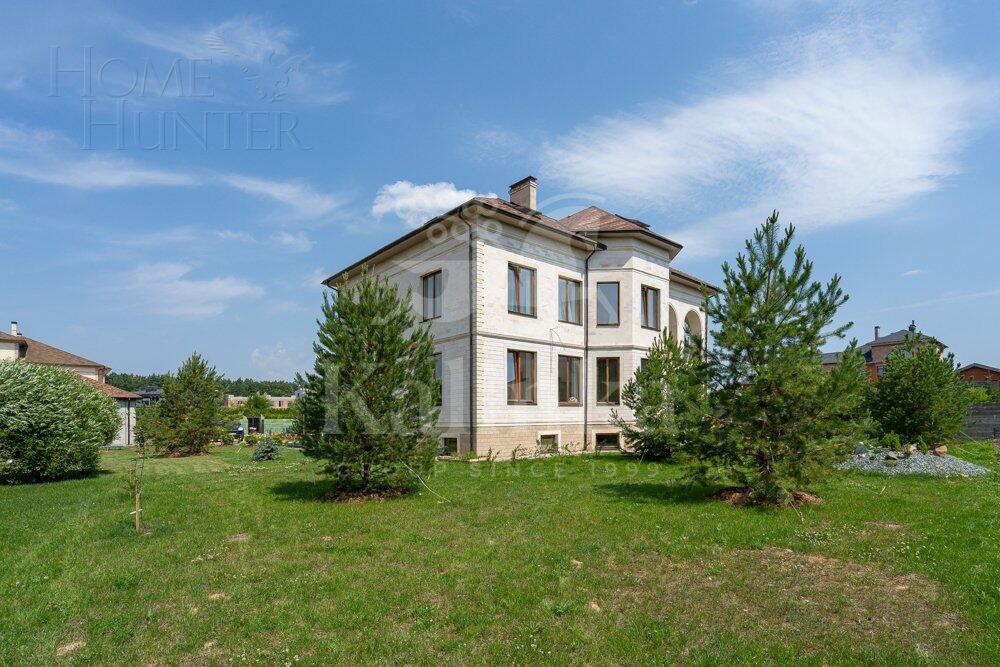 2-этажный коттедж 750 м² с отделкой