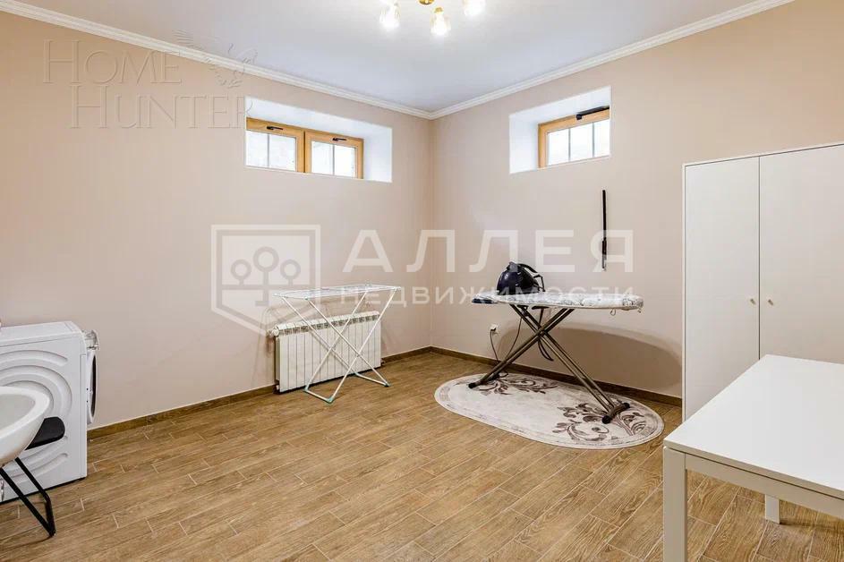 3-этажный коттедж 615 м² с отделкой