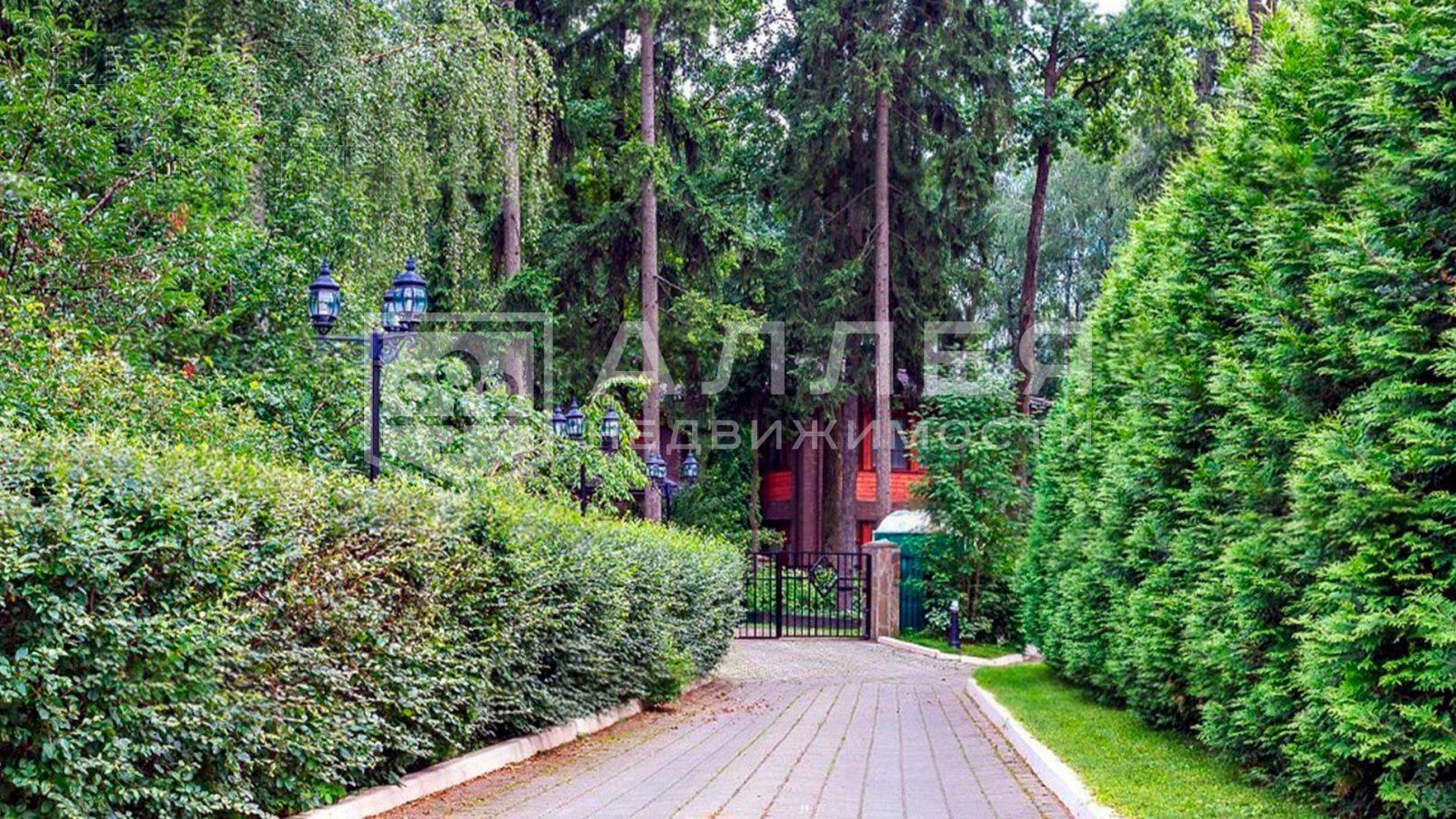 2-этажный коттедж 450 м² с отделкой