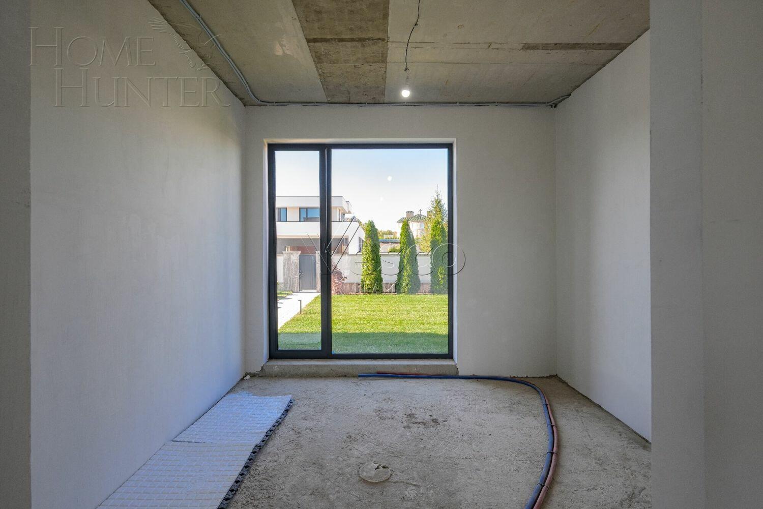 2-этажный коттедж 940 м² без отделки