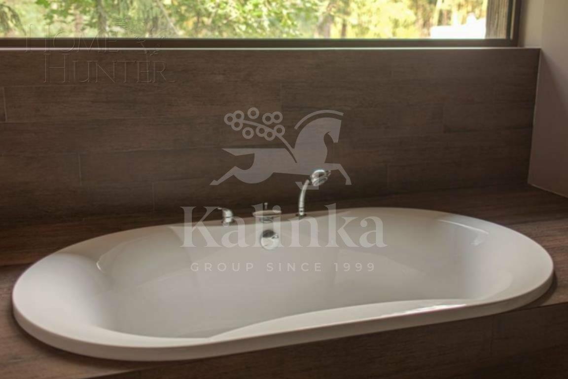 4-этажный коттедж 750 м² с отделкой