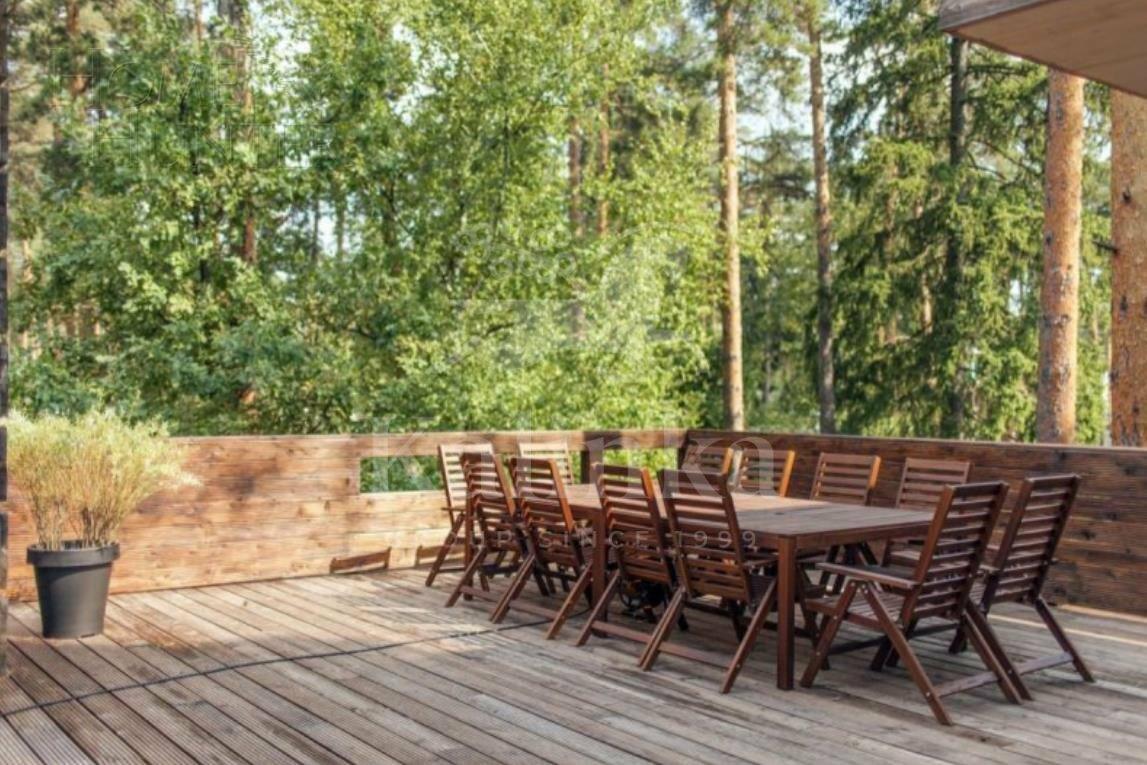 4-этажный коттедж 750 м² с отделкой