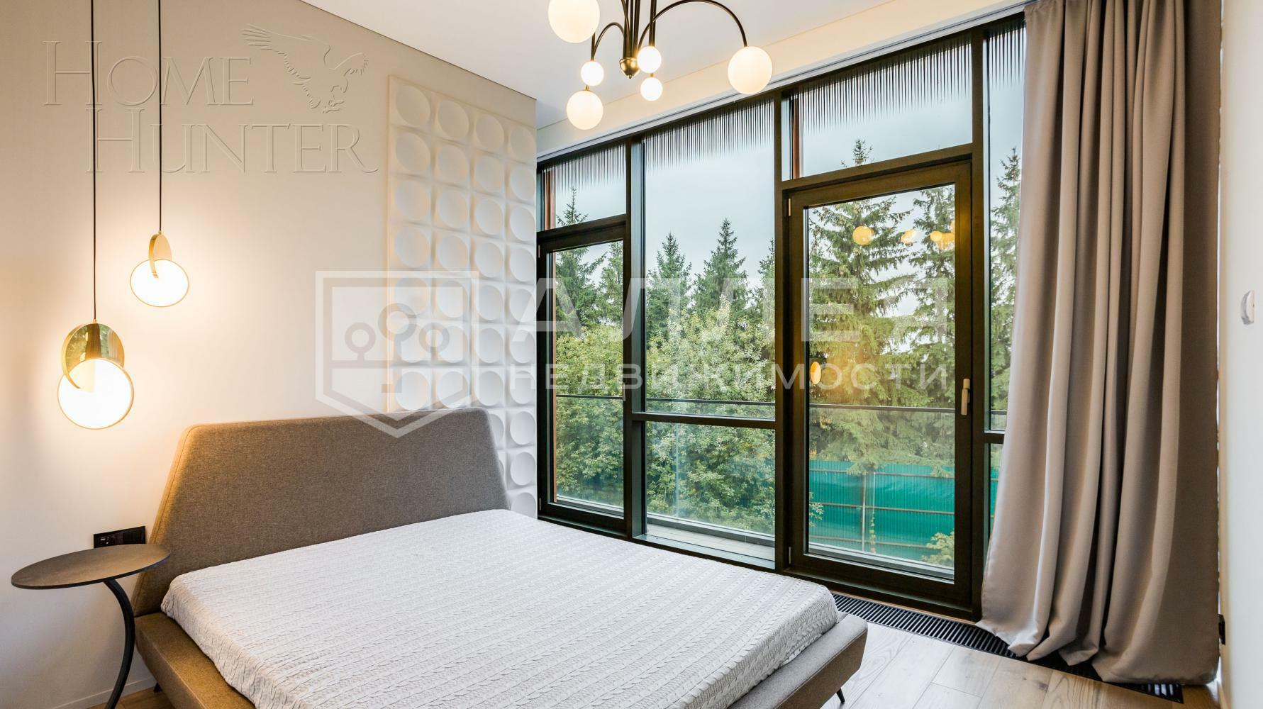 3-этажный таунхаус 240 м² с отделкой