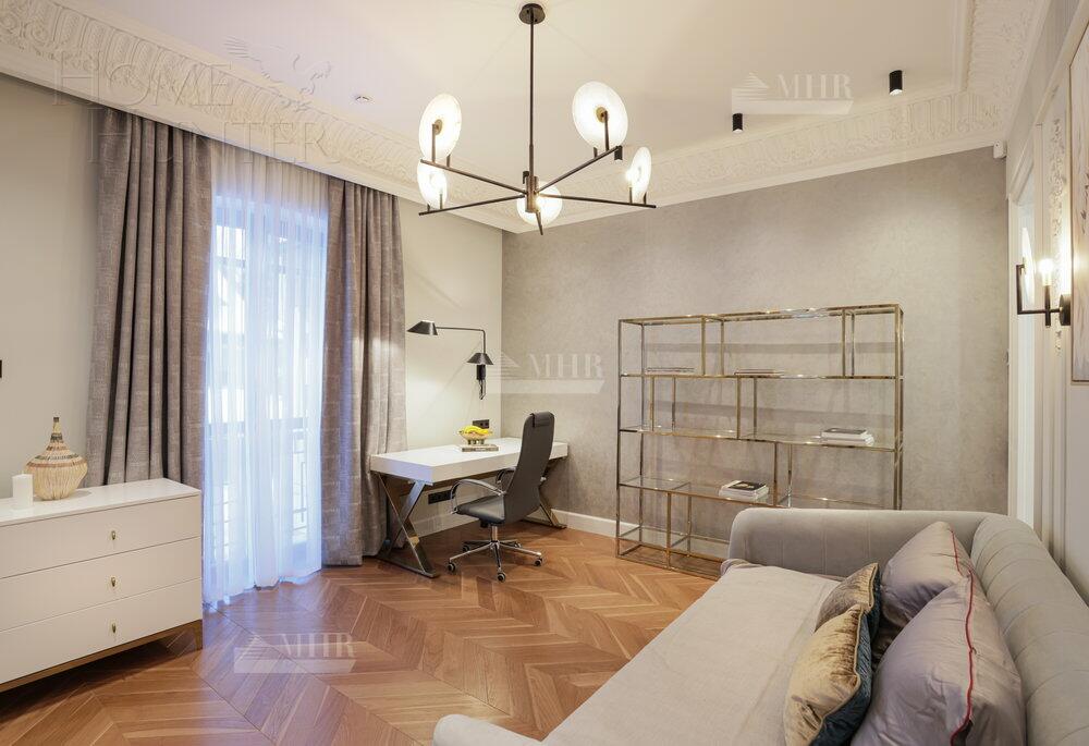 2-этажный коттедж 702 м² с отделкой