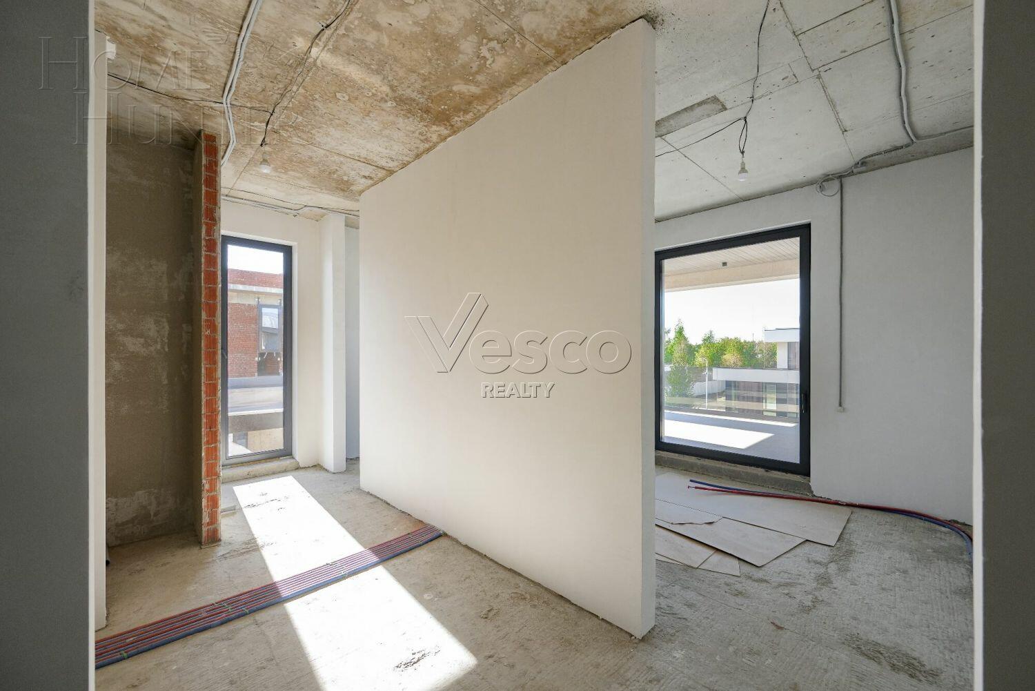 2-этажный коттедж 940 м² без отделки