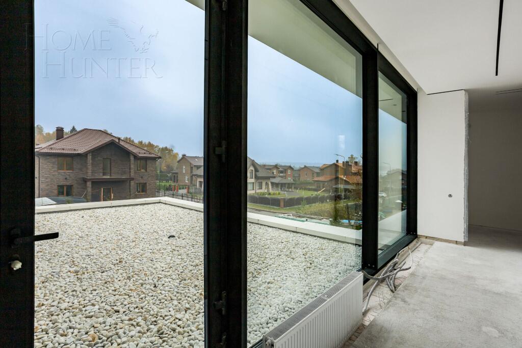 2-этажный коттедж 650 м² без отделки