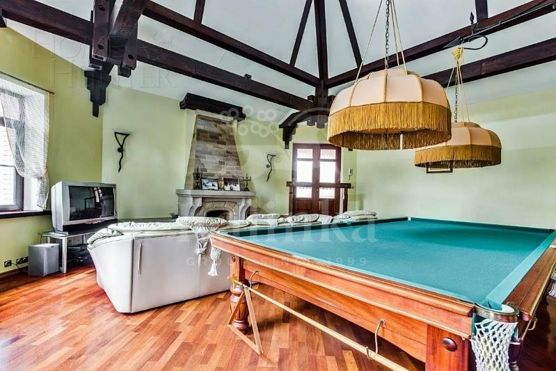 3-этажный коттедж 560 м² с отделкой