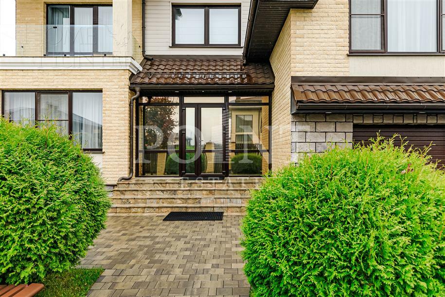 2-этажный коттедж 630 м² с отделкой