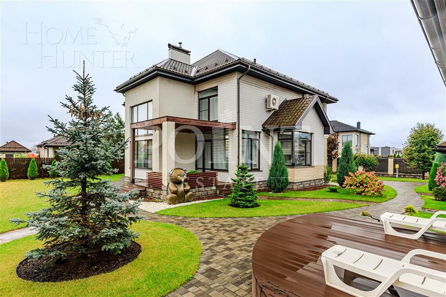 2-этажный коттедж 630 м² с отделкой