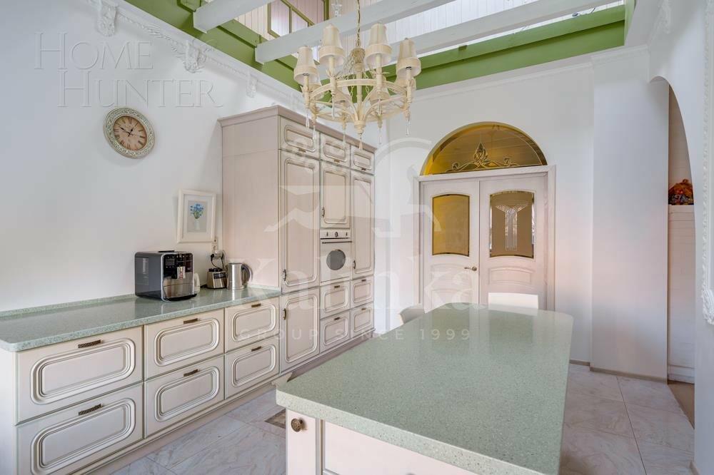 2-этажный коттедж 314 м² с отделкой