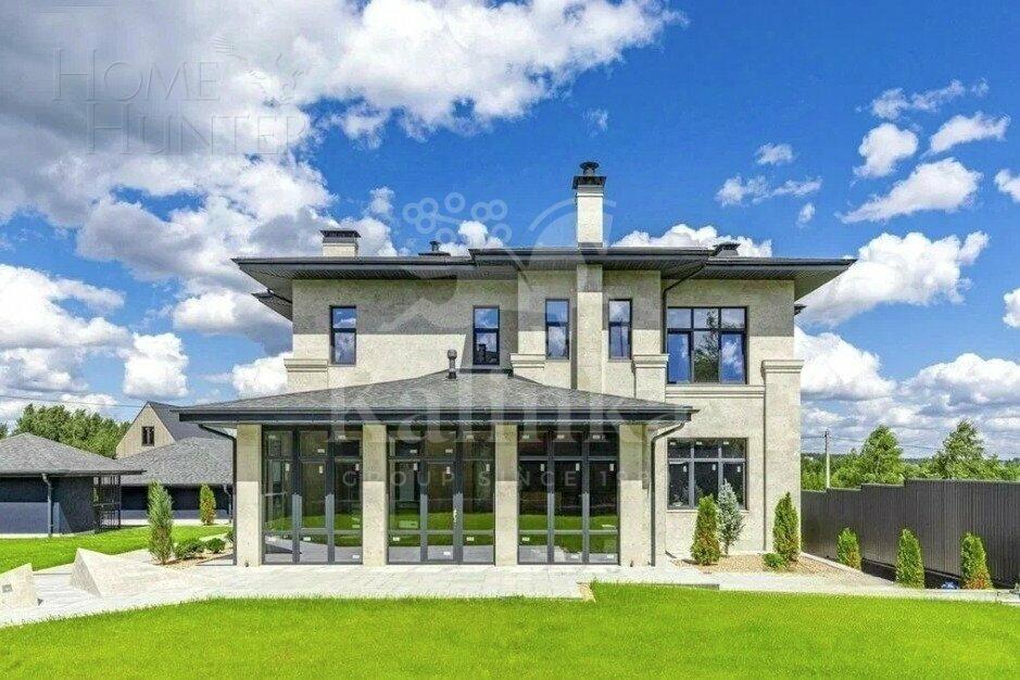 2-этажный коттедж 460 м² без отделки