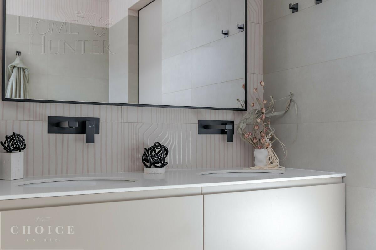 2-этажный коттедж 373 м² с отделкой