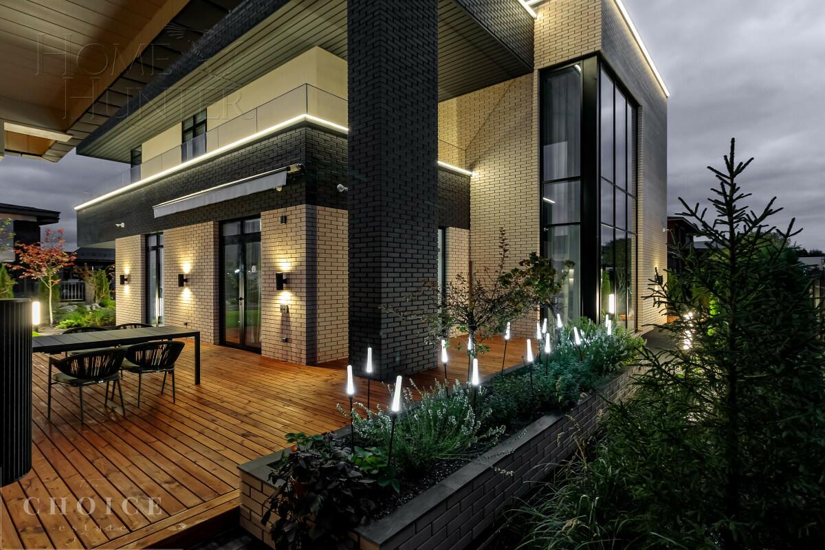 2-этажный коттедж 373 м² с отделкой