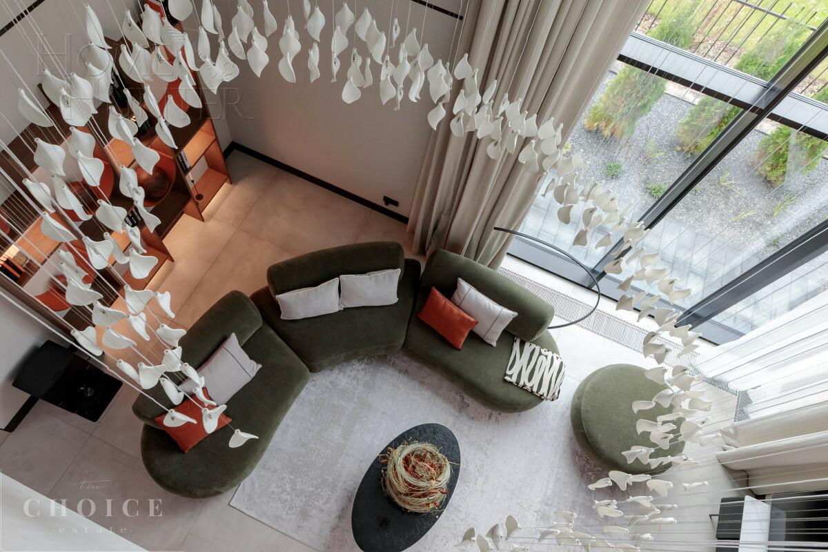 2-этажный коттедж 373 м² с отделкой