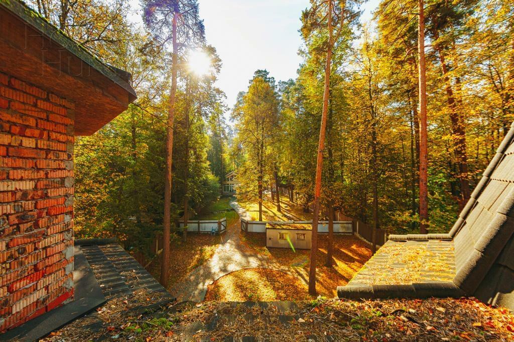 2-этажный коттедж 720 м² без отделки