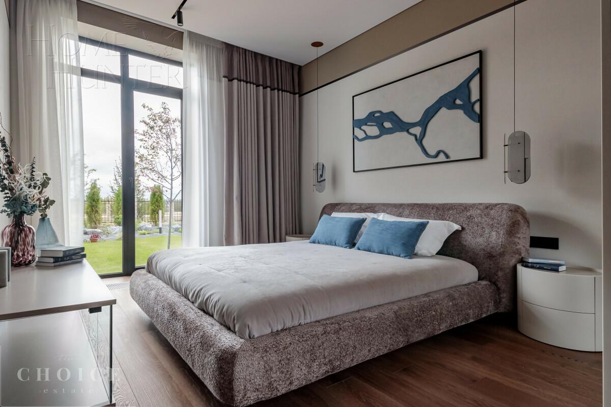 2-этажный коттедж 373 м² с отделкой