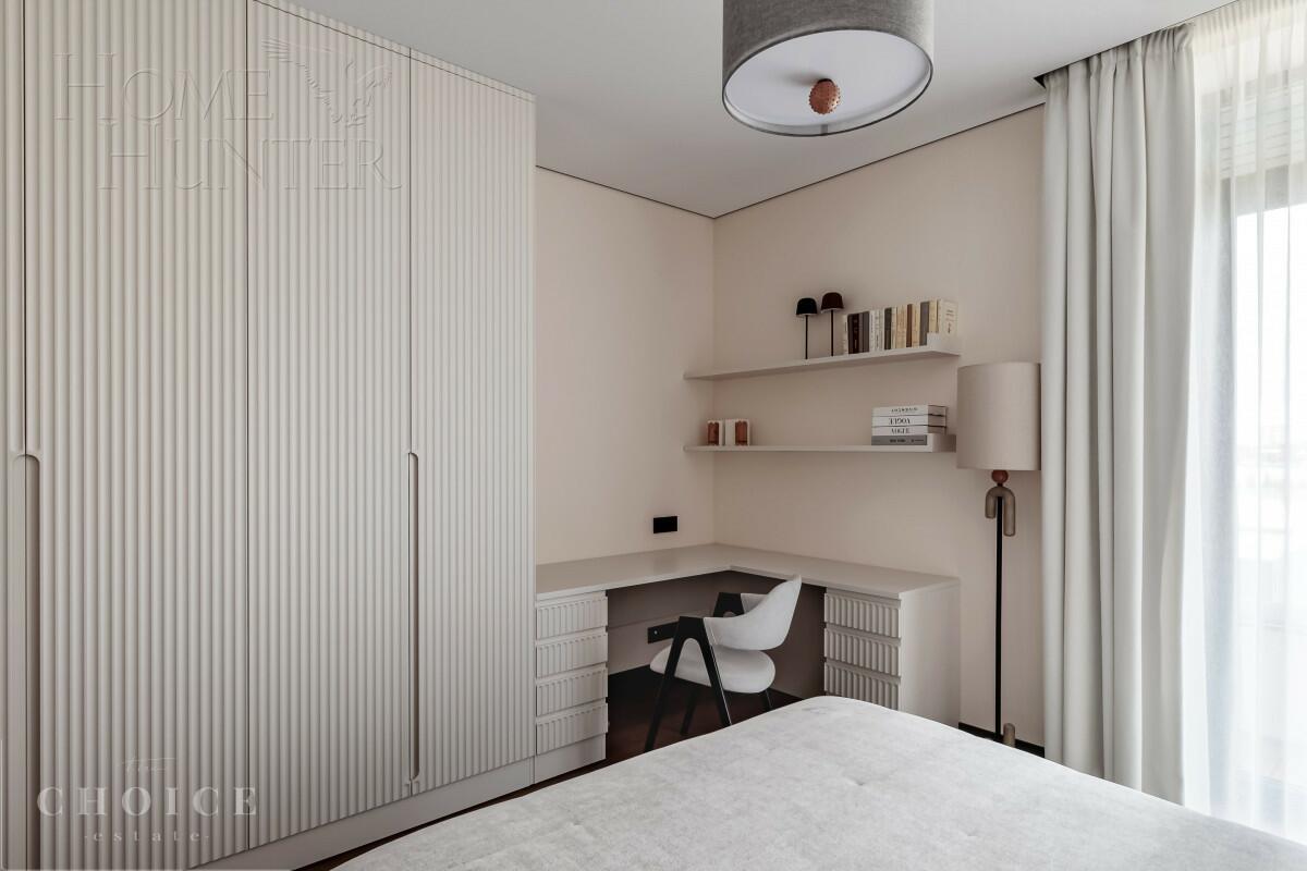 2-этажный коттедж 373 м² с отделкой