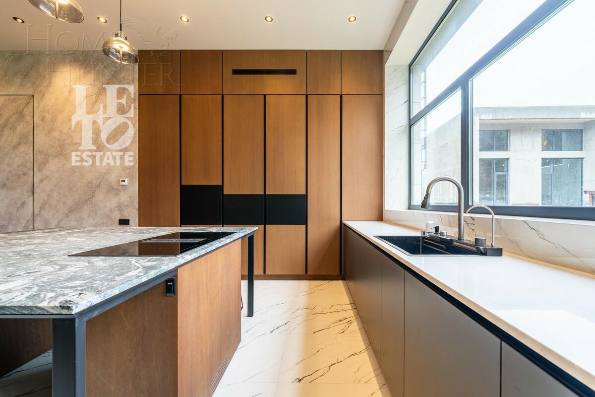 2-этажный коттедж 622 м² с отделкой