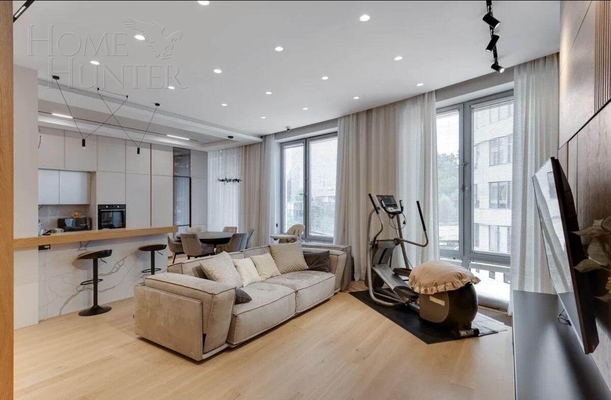 4-КОМН. КВАРТИРА С ОТДЕЛКОЙ 135 М² НА 3 ЭТАЖЕ