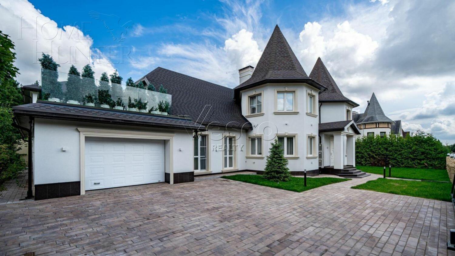 2-этажный коттедж 550 м² с отделкой