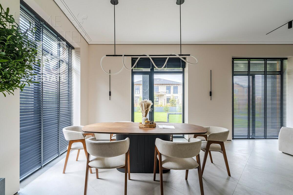 2-этажный коттедж 300 м² с отделкой