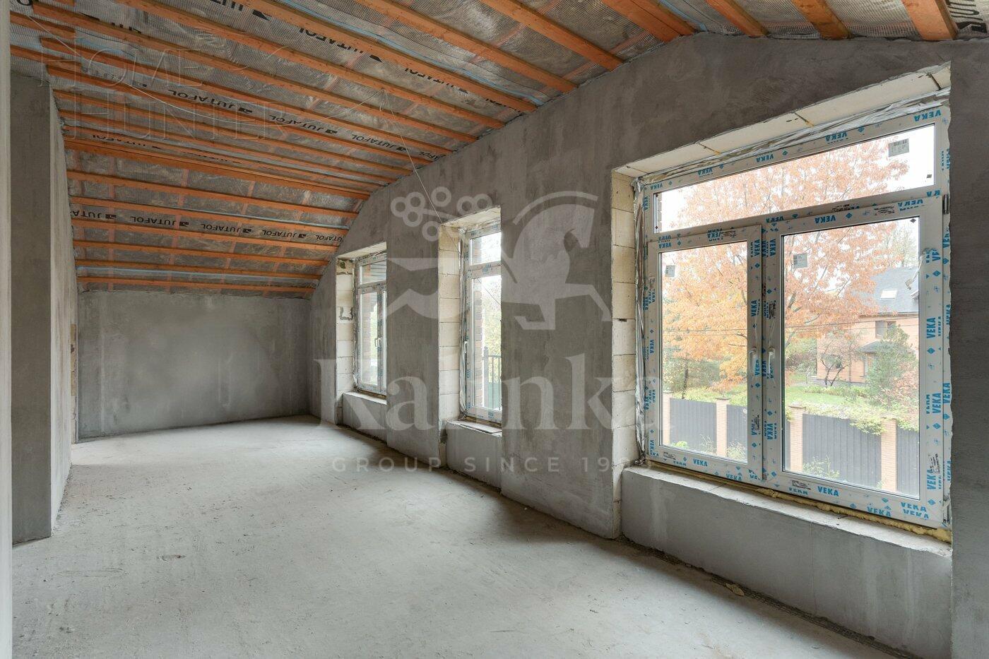 2-этажный коттедж 300 м² без отделки