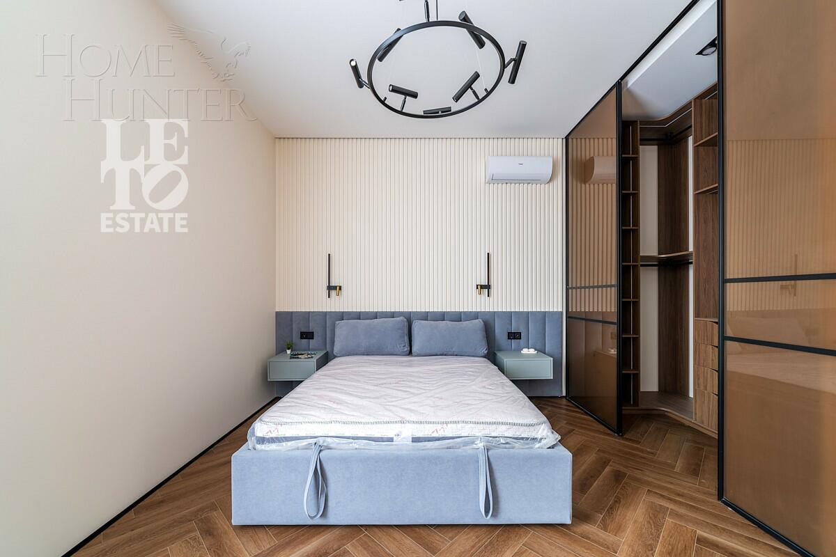 2-этажный коттедж 300 м² с отделкой