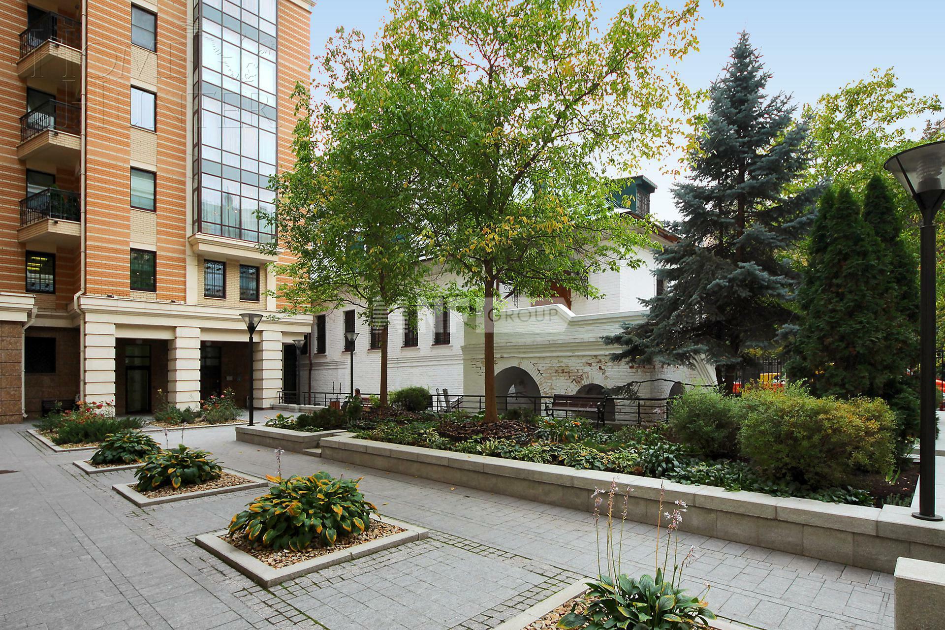 6-КОМН. КВАРТИРА С ОТДЕЛКОЙ 181.6 М² НА 6 ЭТАЖЕ