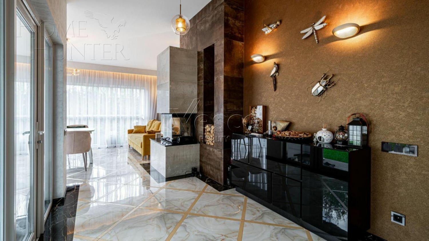 2-этажный коттедж 550 м² с отделкой