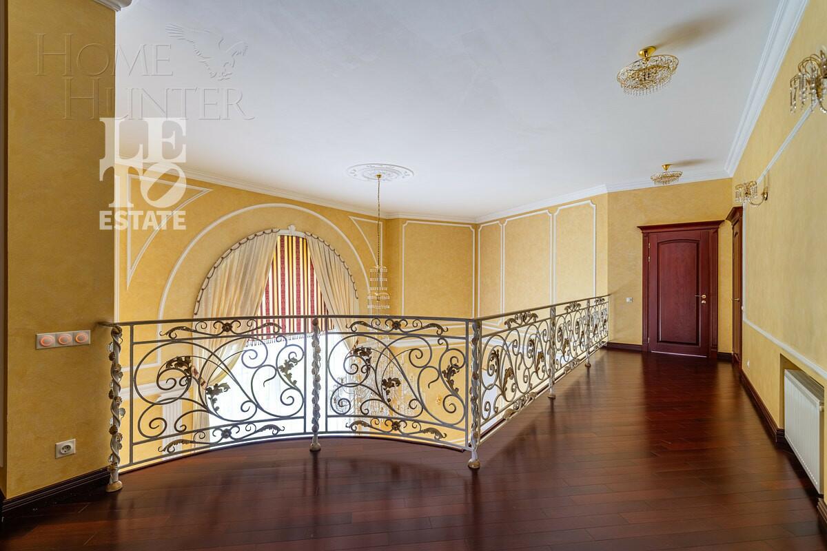 2-этажный коттедж 700 м² с отделкой