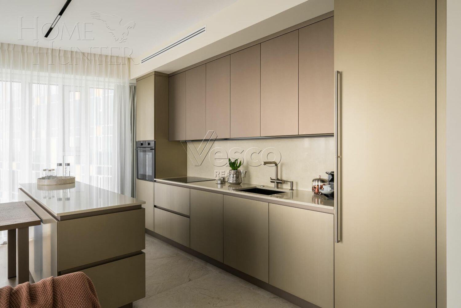 4-КОМН. КВАРТИРА С ОТДЕЛКОЙ 121 М² НА 18 ЭТАЖЕ