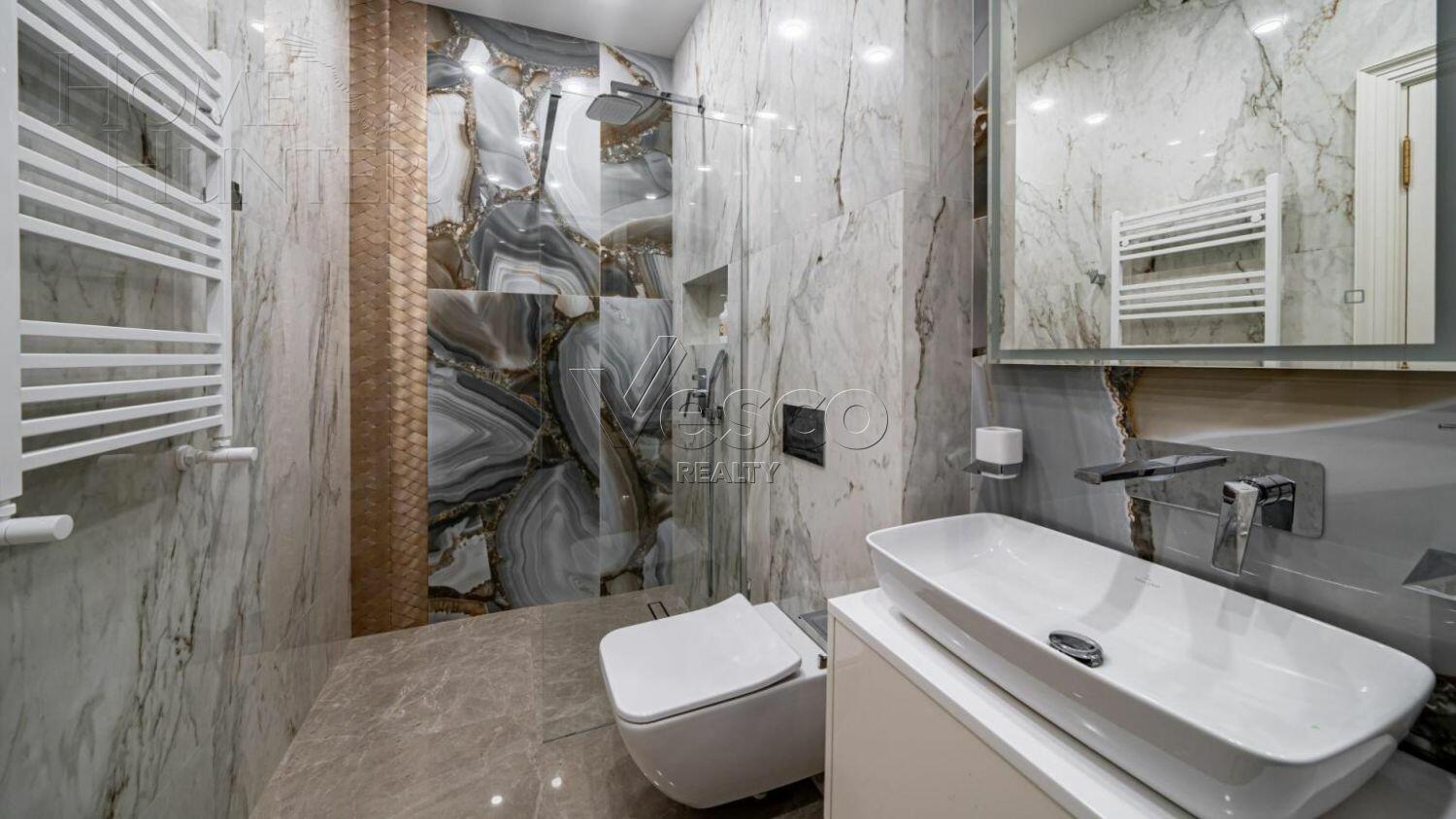 2-этажный коттедж 550 м² с отделкой