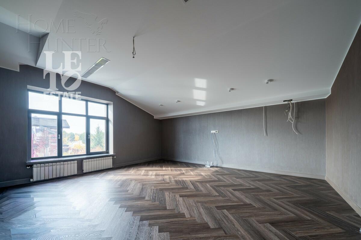 2-этажный коттедж 1 100 м² с отделкой