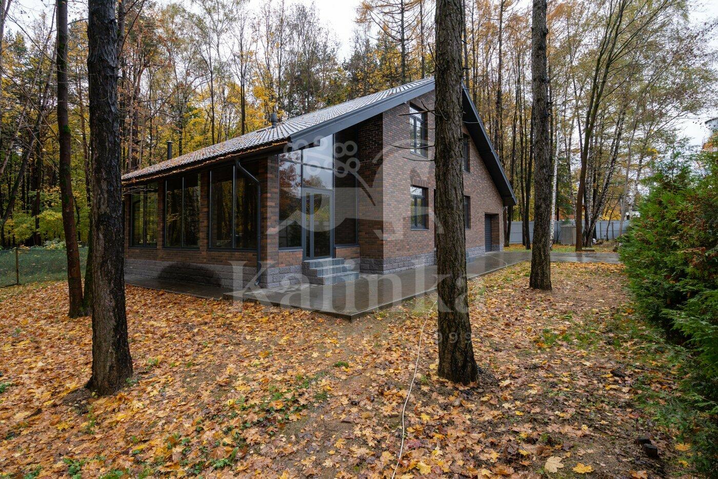 2-этажный коттедж 300 м² без отделки