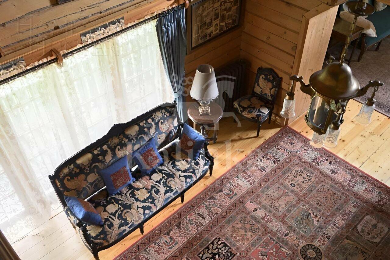 3-этажный коттедж 450 м² с отделкой