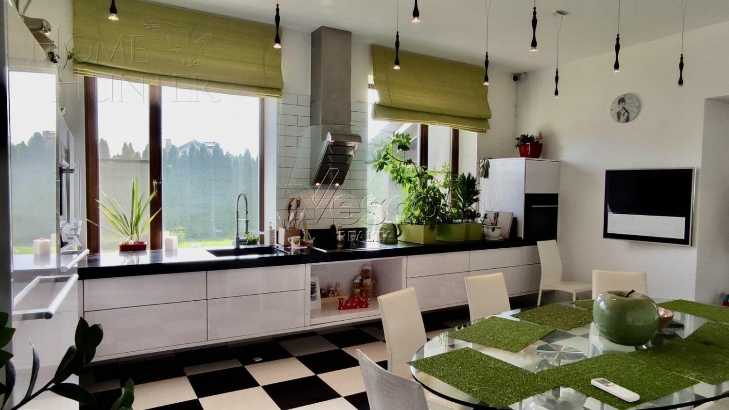 2-этажный коттедж 480 м² с отделкой