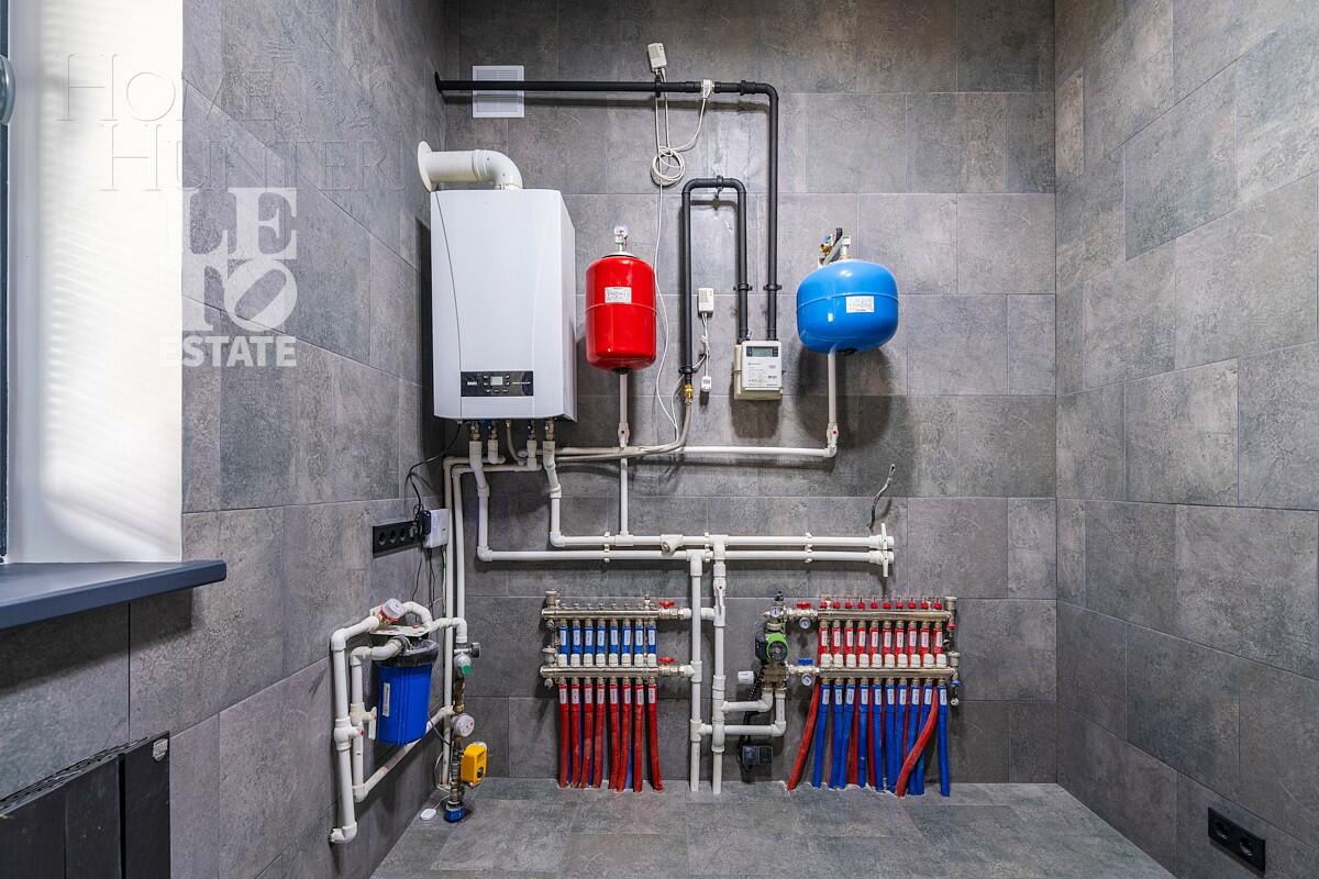 2-этажный коттедж 300 м² с отделкой