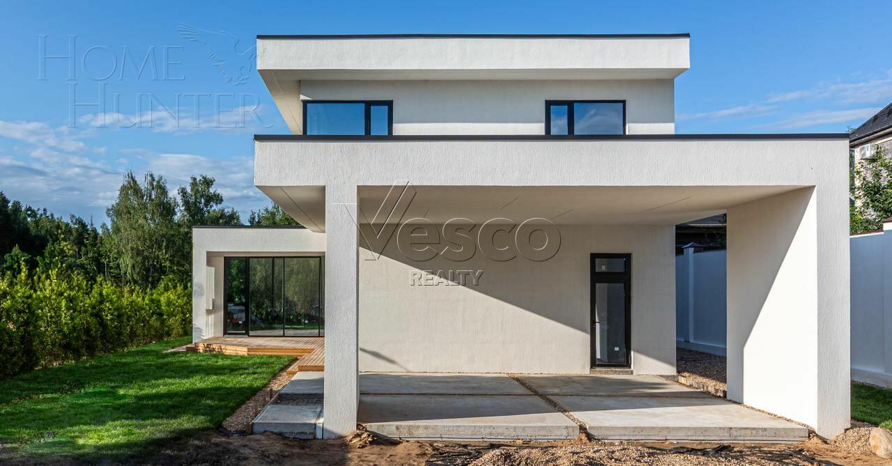 КОТТЕДЖ 326 м² без отделки