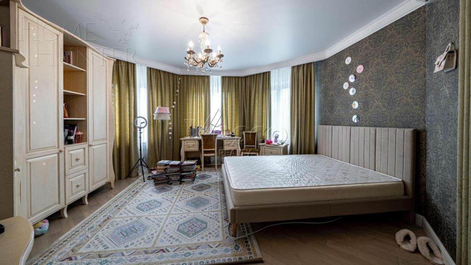 2-этажный коттедж 550 м² с отделкой