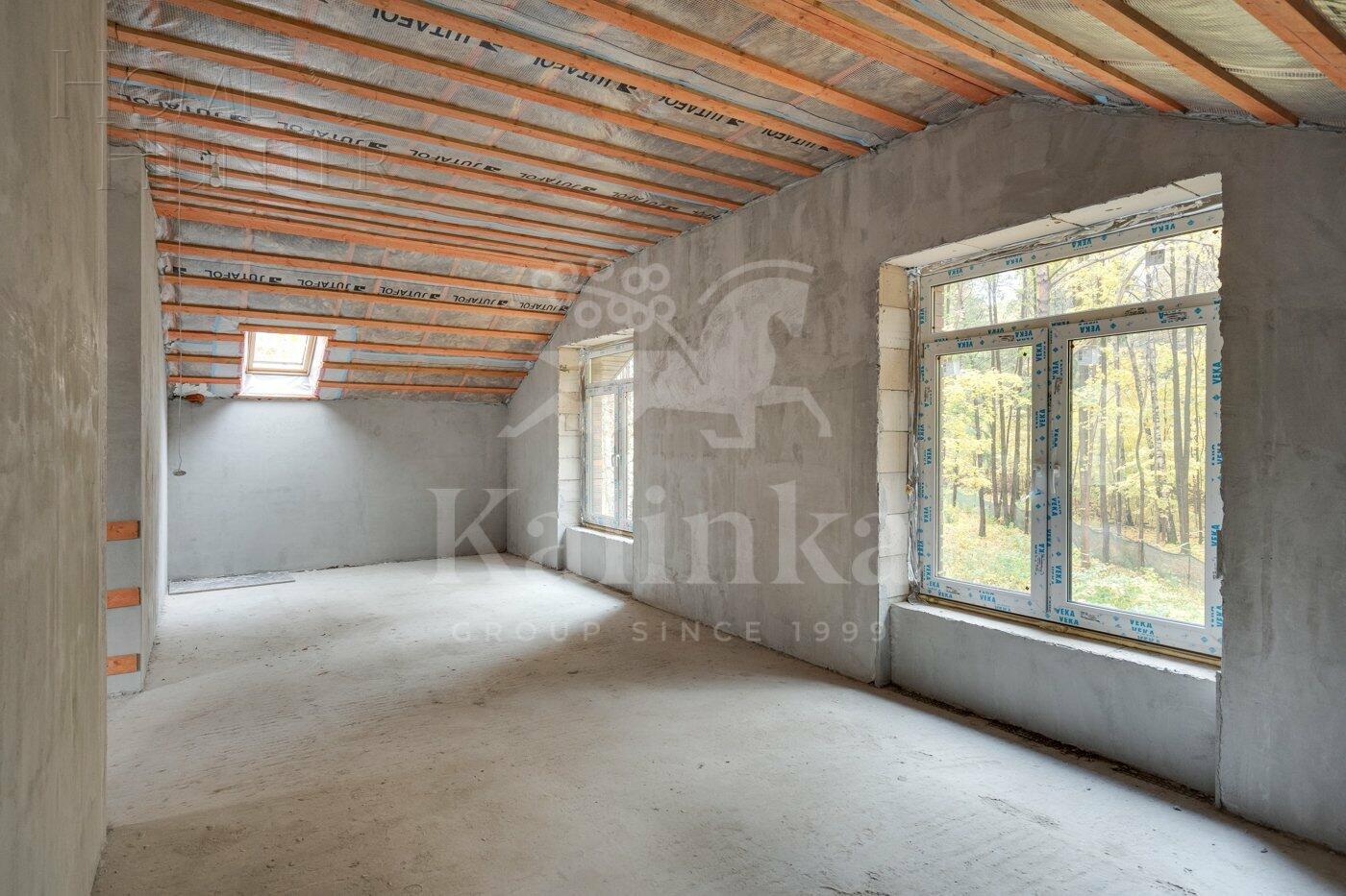 2-этажный коттедж 300 м² без отделки