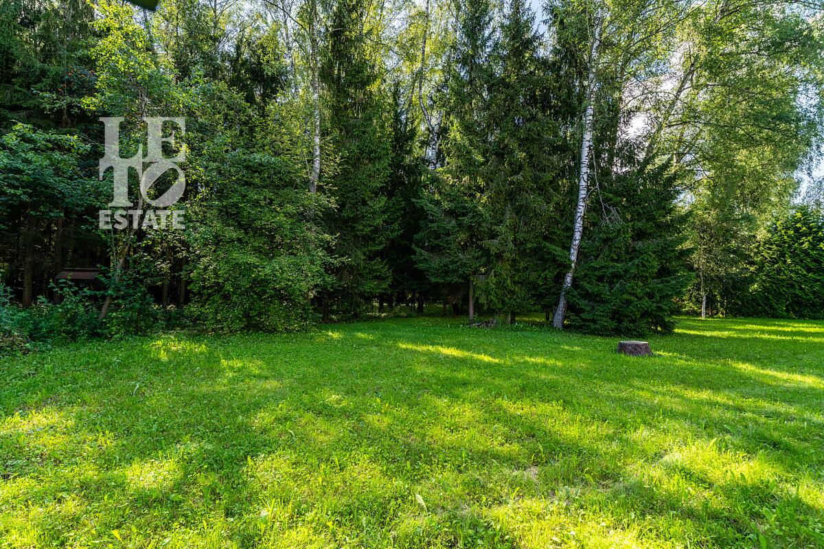 2-этажный коттедж 700 м² с отделкой