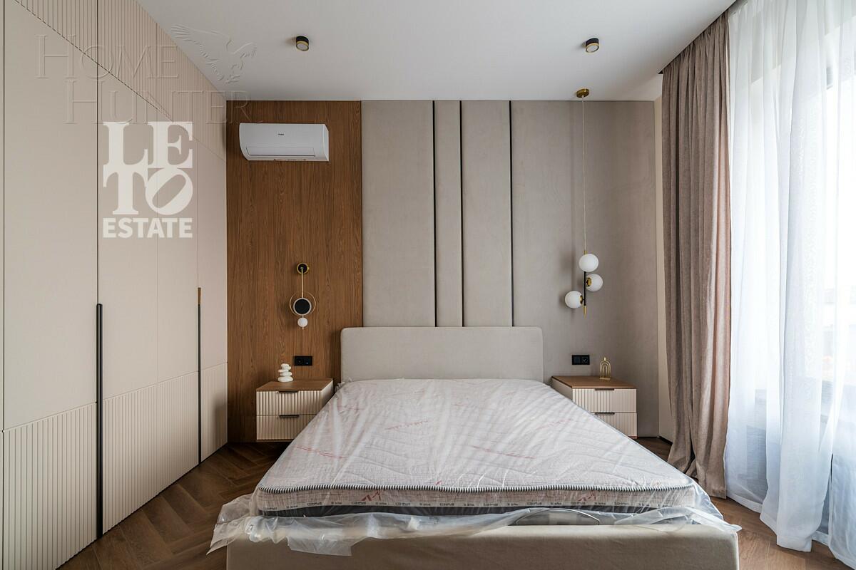 2-этажный коттедж 300 м² с отделкой