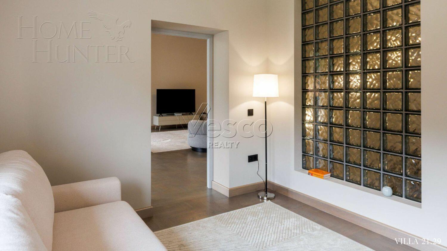 2-этажный коттедж 1 050 м² без отделки