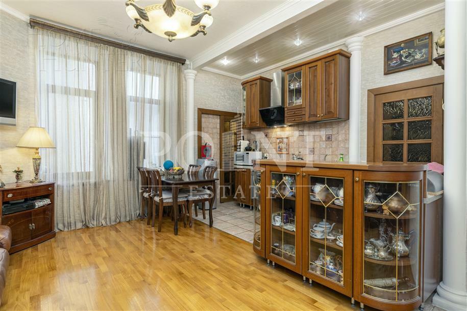 5-КОМН. КВАРТИРА С ОТДЕЛКОЙ 179.2 М² НА 4 ЭТАЖЕ