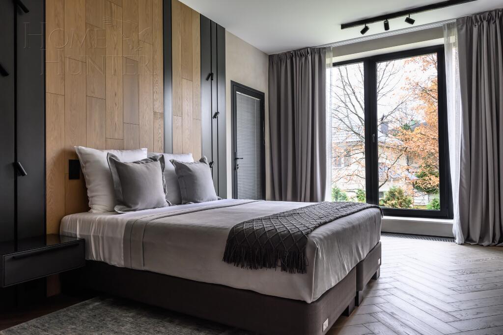 2-этажный коттедж 385 м² с отделкой