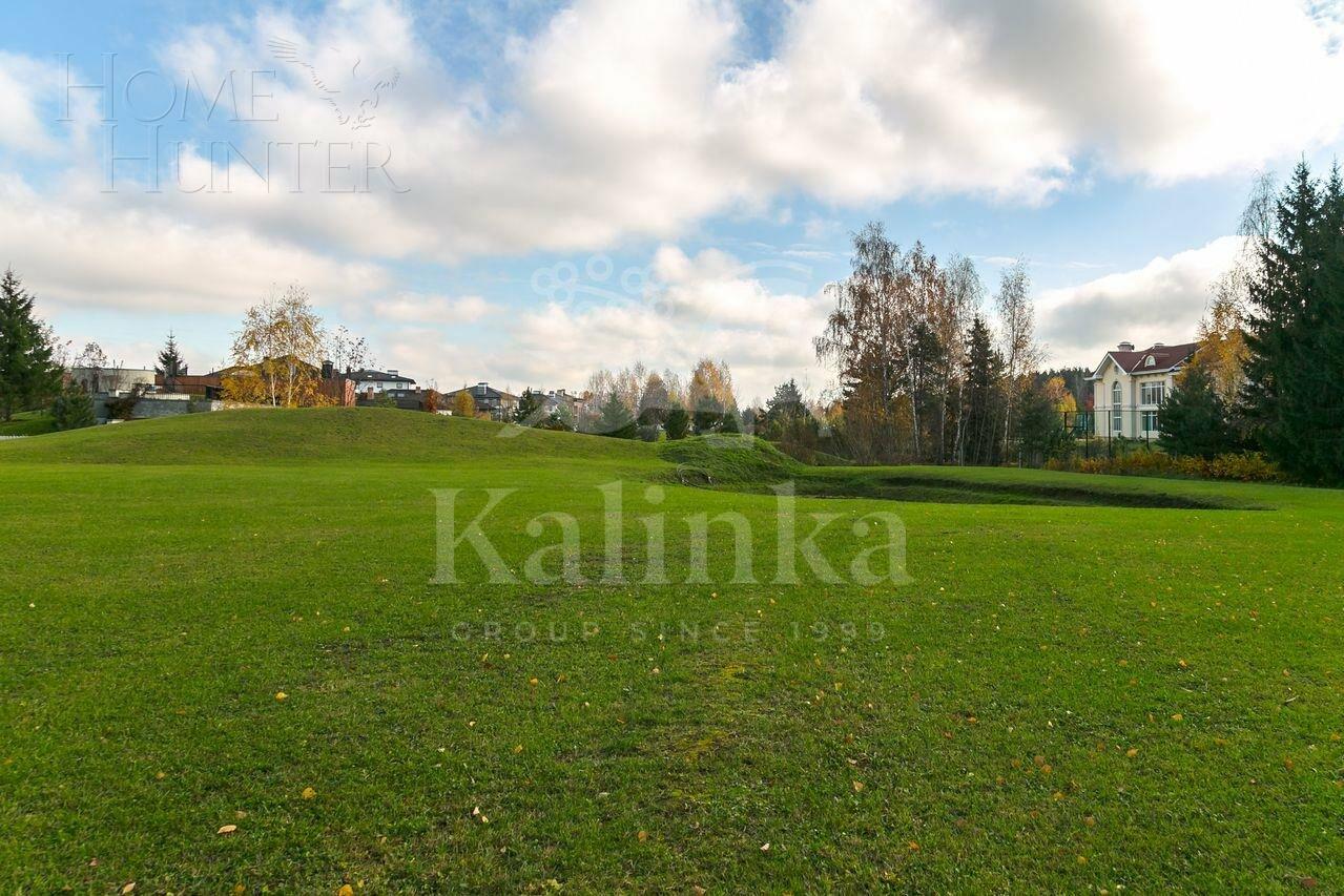 2-этажный коттедж 1 050 м² без отделки