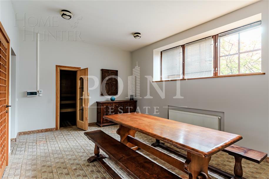 2-этажный коттедж 720 м² с отделкой