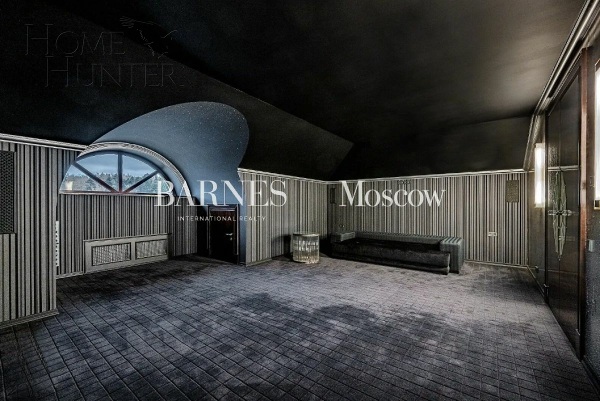 2-этажный коттедж 1 400 м² с отделкой