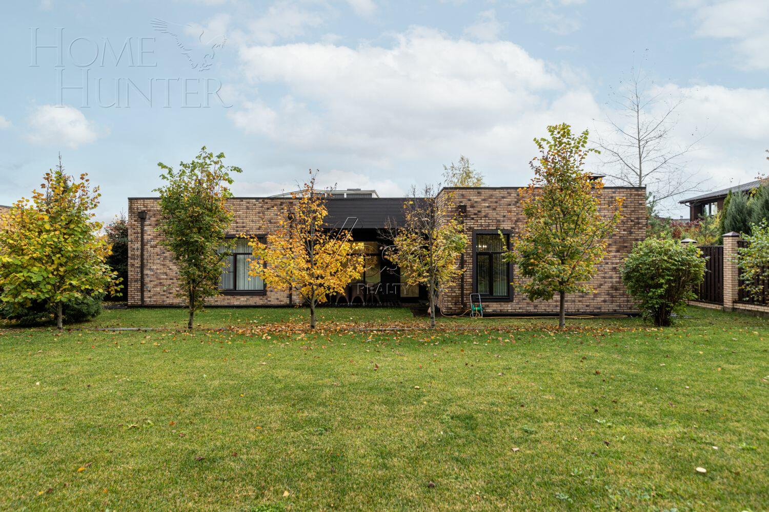 1-этажный коттедж 328 м² с отделкой